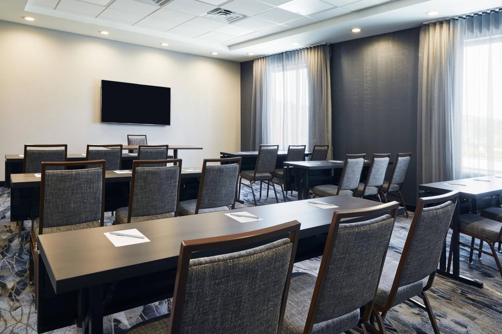 Fairfield Inn & Suites By Marriott Kansas City Belton Exterior photo